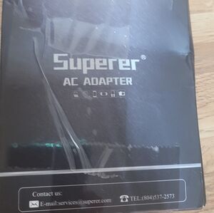 Superer AC Adapter in Black